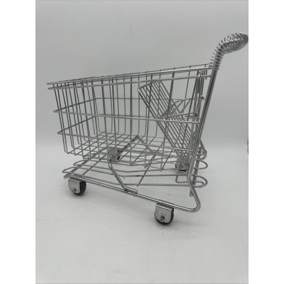Vintage Doll Sized Metal Toy Shopping Cart. Display Shopping Cart - Picture 5 of 6